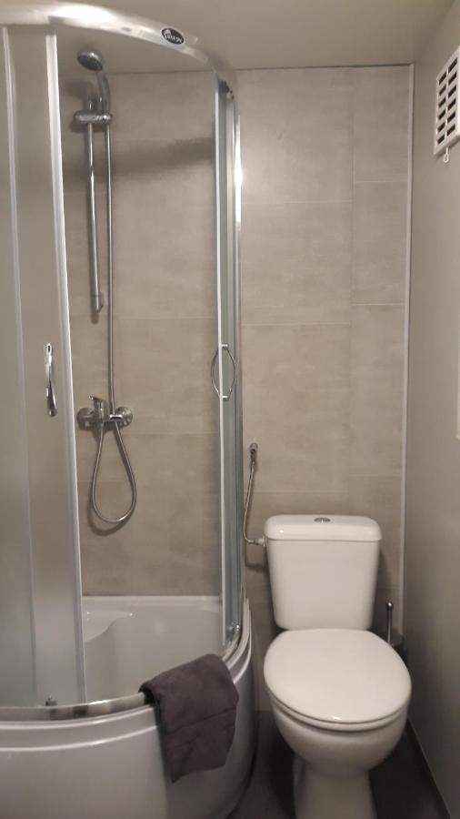 Bospareltjes Luxe Chalets Alleen Voor Recreatie โอสเตอร์ไวก์ ภายนอก รูปภาพ